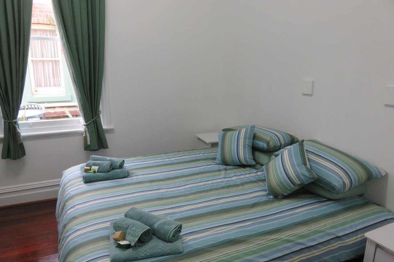 The Wickepin Hotel And Harvest Cafe York Chambre photo