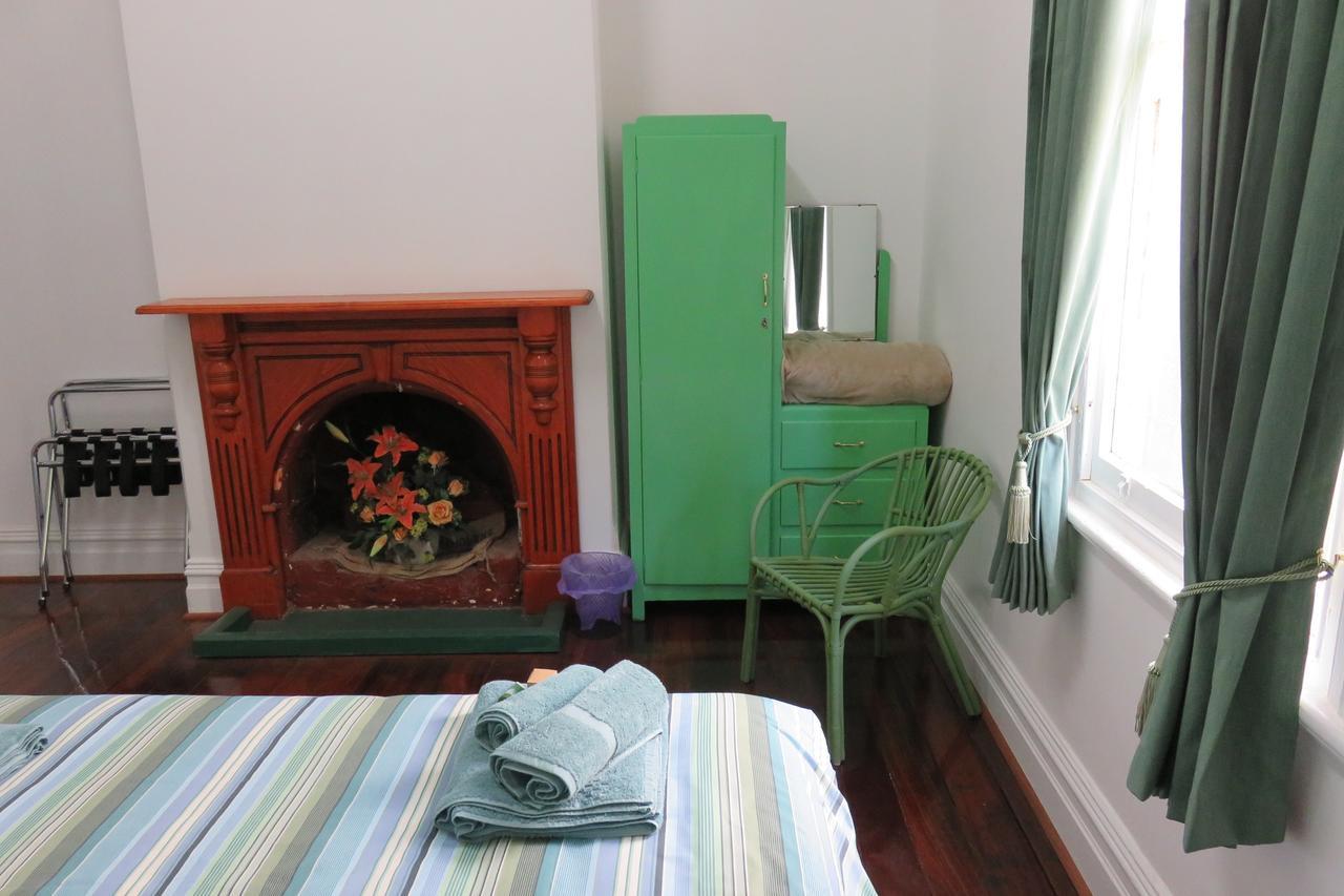 The Wickepin Hotel And Harvest Cafe York Chambre photo